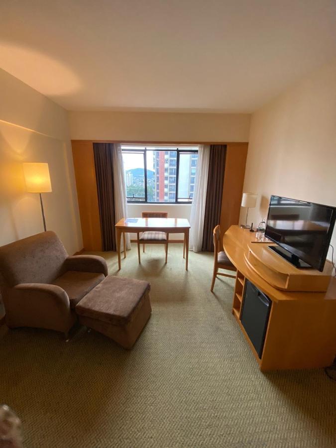 Hotel & Residencia Alphaville バルエリ エクステリア 写真